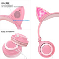 Auriculares de oreja de gato con cable con luces brillantes para niños