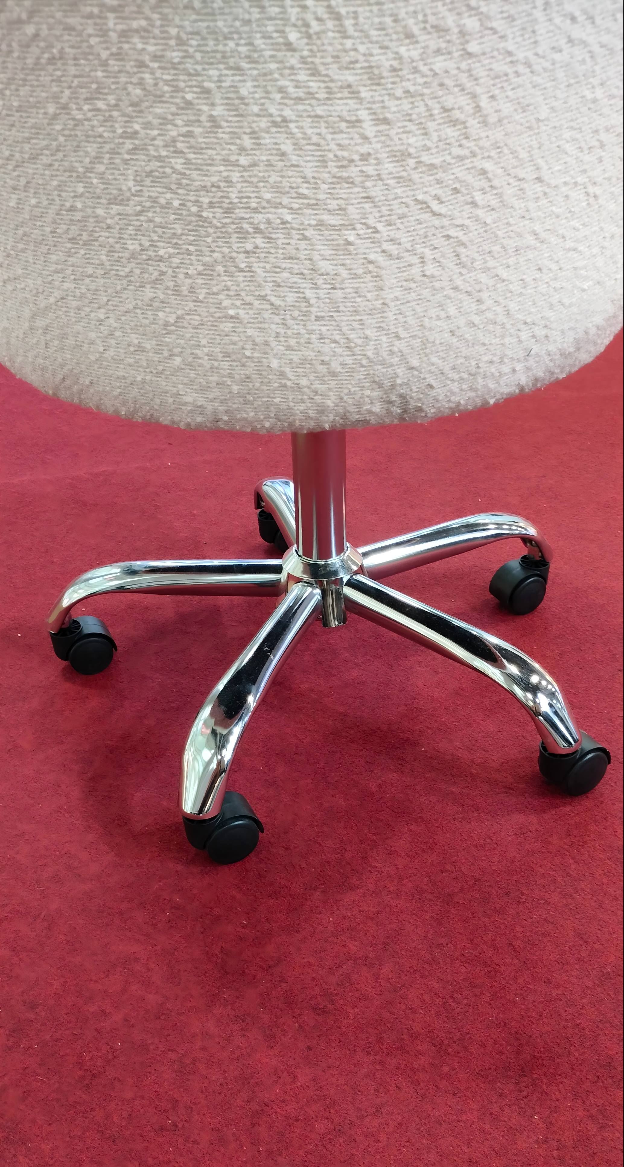 Кресло вращающееся БР-25А26 6 BR-25A26 swivel chair 6