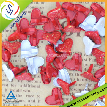 Embellishment metal heart shaped brads
