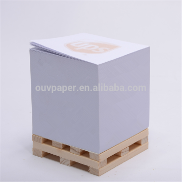 Fancy paper cube block sticky note on wooden pallet