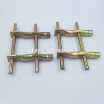 Two Fixing Socket with Two Cross Pin