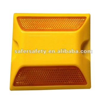 S-1702 Pavement marker