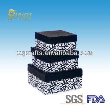 Square shaped Wedding dress packing boxes
