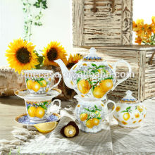 17 Pieces Elegant Sunflower Tea Set