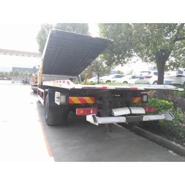 Dongfeng road wrecker truck 5 tons