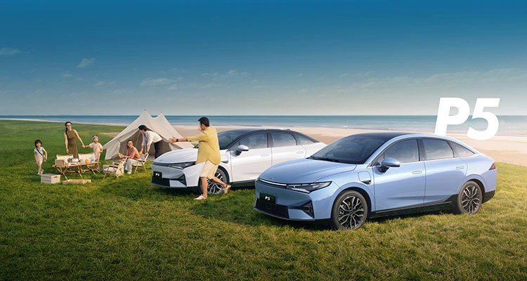 Xpeng P5 Blue New Energy Compact Sedan Wholesale Very Cheap Electric Car EV Vehicle Xiaopeng Energy Vehicles