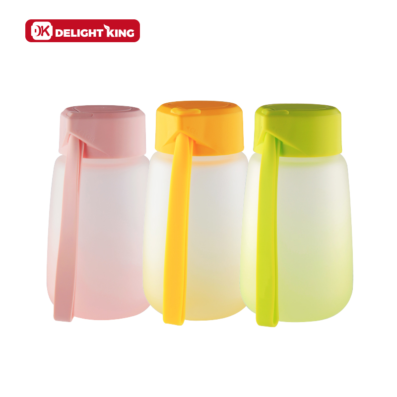 Glass Water Bottle With Silicone Coating