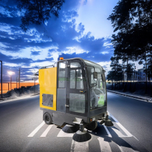 Bin Cleaning Truck Cleaning automatic Sweeper Vehicle