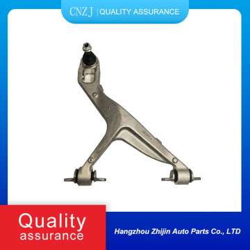 ذراع الحاشية الأمامية لسيارة ماكلارين 650S على اليمين