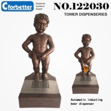 MANNEKE PIS beer tower