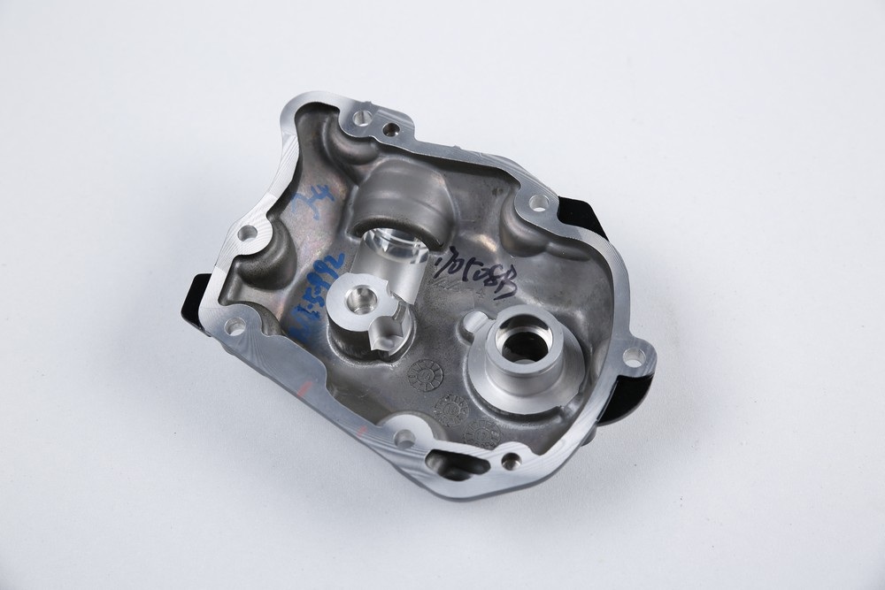 Aluminum die casting of Motorcycle Engine Gearbox Cover