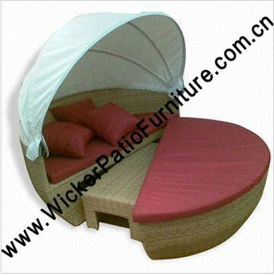 Outdoor Patio Wicker Rattan Sofa Furniture Round Retractable Canopy Daybed