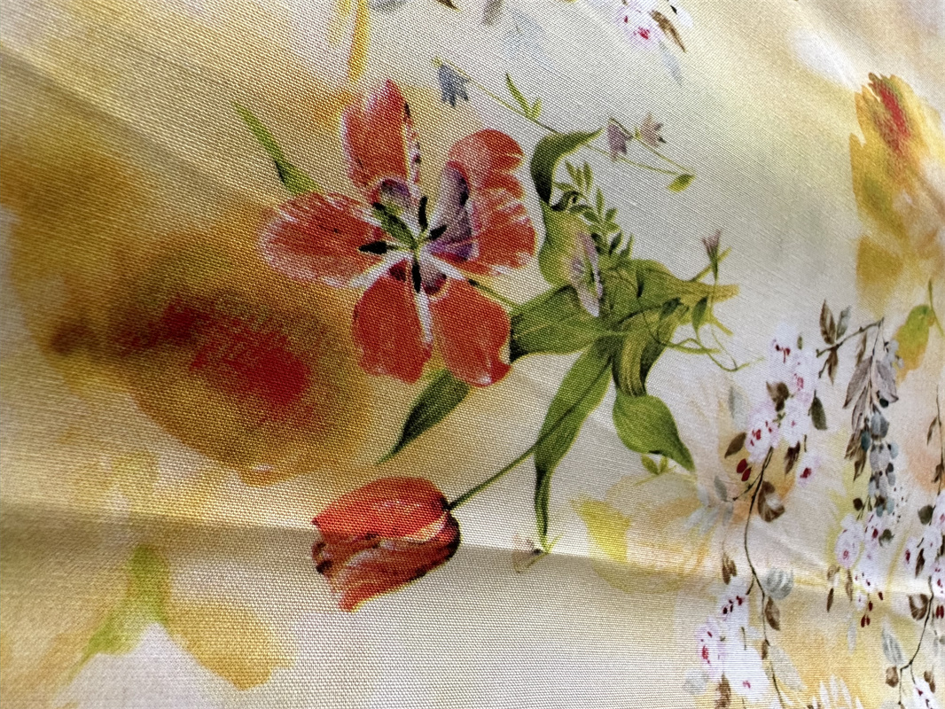 Rayon Floral Print Women Fabrics