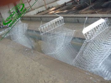 galvanized 4 layers 4 nests bird/chicken cage