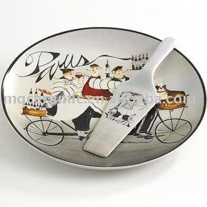 Porcelain cake plate with server