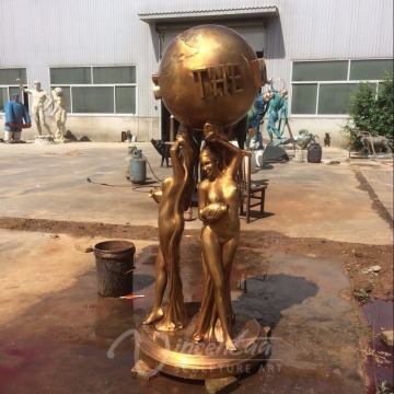 Famous modern bronze sculpture full size the world is yours statue for sale
