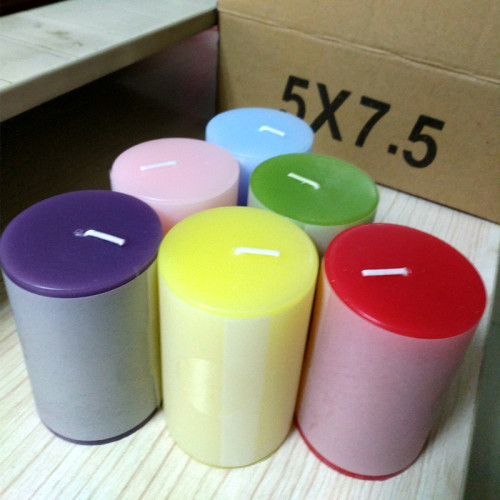 Lilin tiang berwarna 5x7.5cm