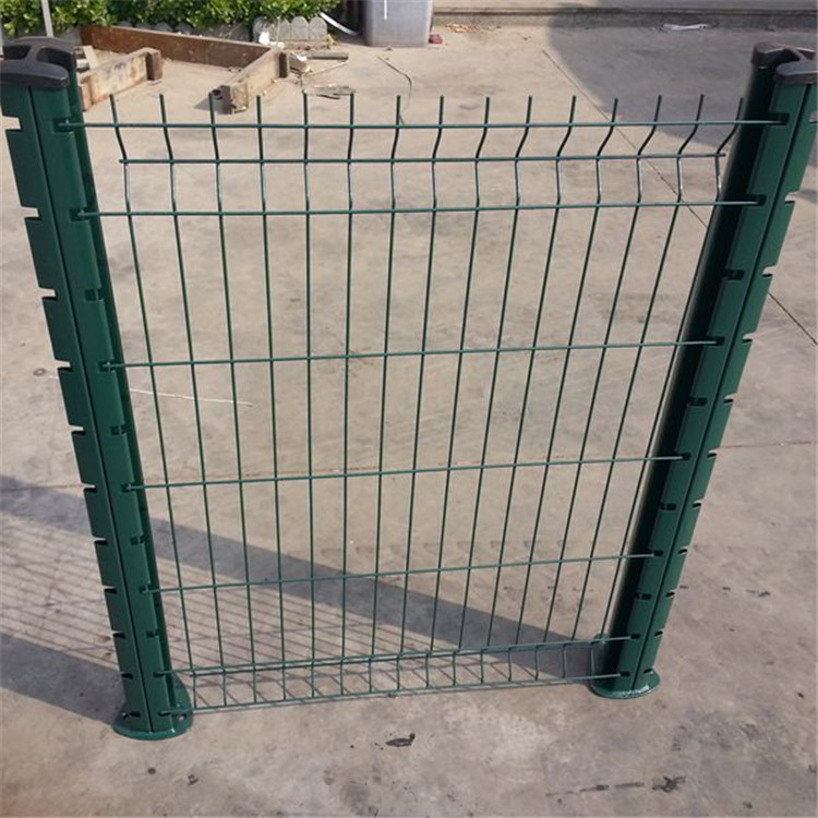 RAL6005 green Hot dip galvanized wire mesh fence panels