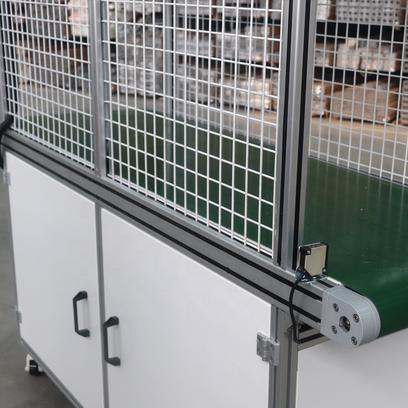 Custom aluminum storage cabinet belt conveyor table with steel protection fence