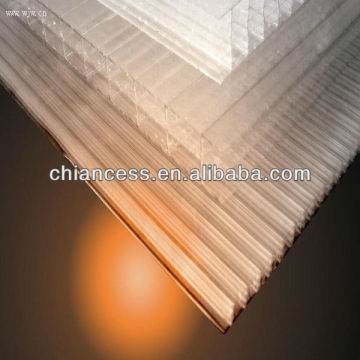 White pc Sheets polycarbonate plastic board in greenhouse