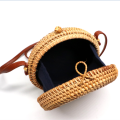 กระเป๋าสะพาย Vintage Literary straw bag