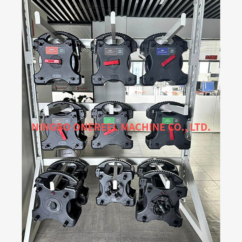 Stackable ABS Cable Reel (7)-fotor-2025120310 Stackable ABS Cable Reel (7)-fotor-2025120310