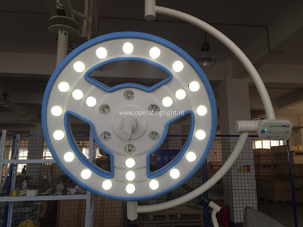 Hollow type LED surgery lamp