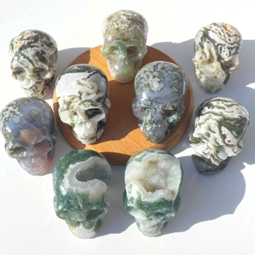 Natural Moss Agate Crystal Skulls for Halloween Decorations