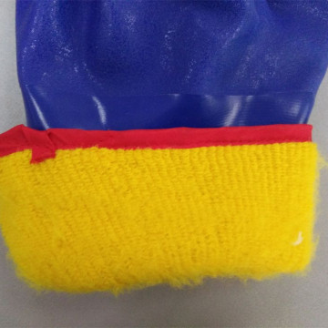 Guantes de trabajo a prueba de frío azul de PVC Forro de cachemira