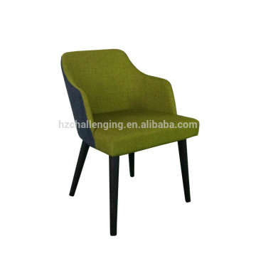 D026 Dining chair with arms