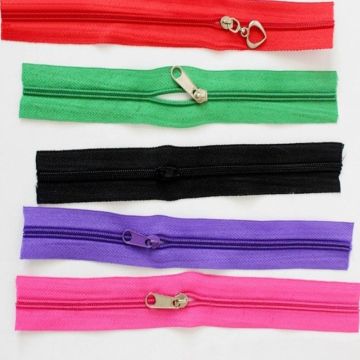 Hot sale 14inch chromatic long zippers for clothing