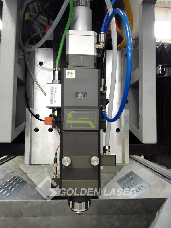 fiber laser cutting head