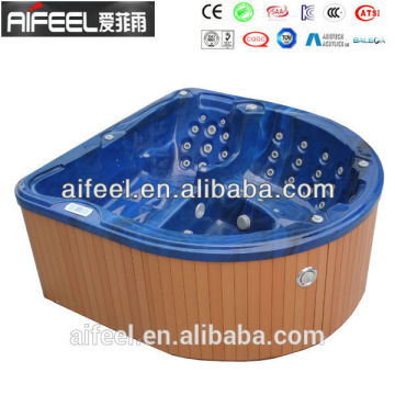 a family sex freestanding hot tub with sex video