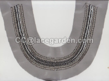 Beaded collar