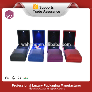 Popular Led Pendant Box Wholesale Plastic Pendant Box With LED Light