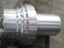 Forged spindle head for ball mill