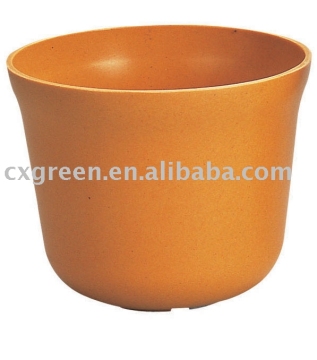 plastic flower pots