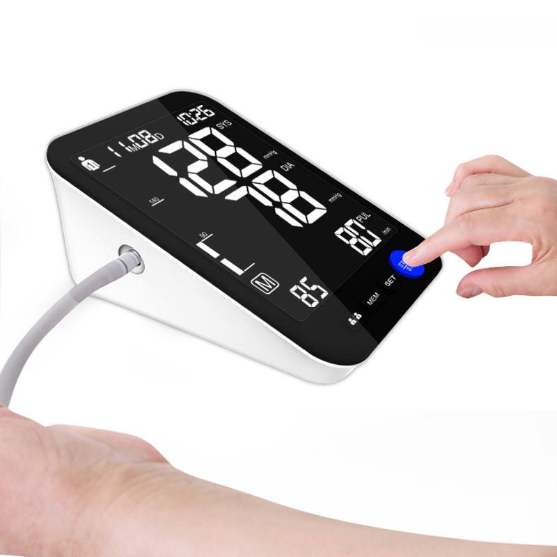 Digital blood pressure monitor