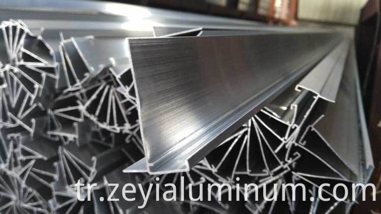 Cin Renkli Klima Hava Cikis Aluminyum Profil Bicaklari Ureticiler