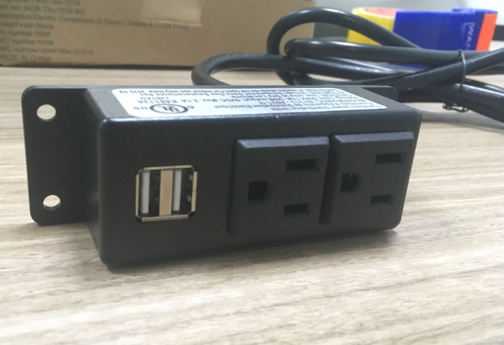 Multiprise 2 prises montées en surface 2 Sockets Surface Mounted Power Strip