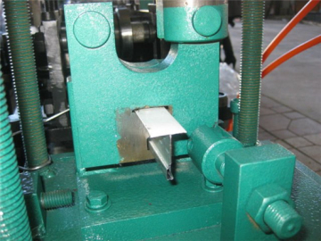 Ceilling T bar roll forming machine