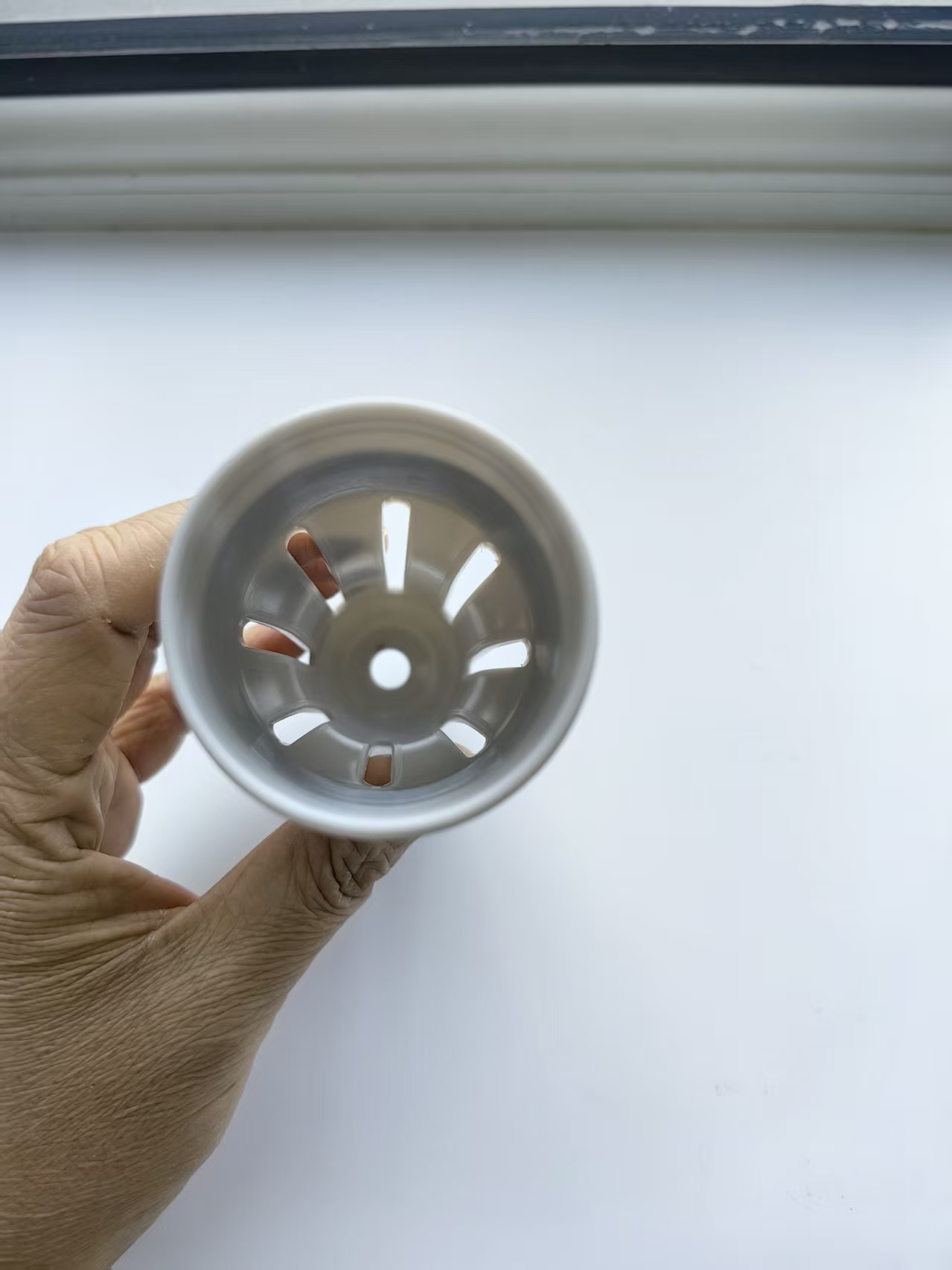 Small injection molded part (2) Small injection molded part (2)