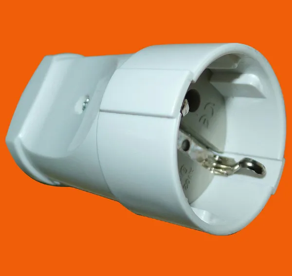 Розетка ЕС с заземлением (P8061)