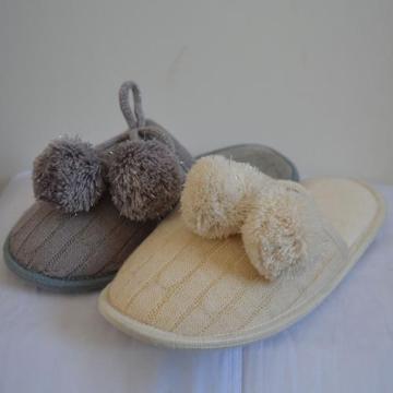 Comfortable Soft Wool Plush Lovely Indoor Ladies Slippers