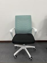 EX-Factory price Commercial Furniture 3D Adjustable Mesh Chair