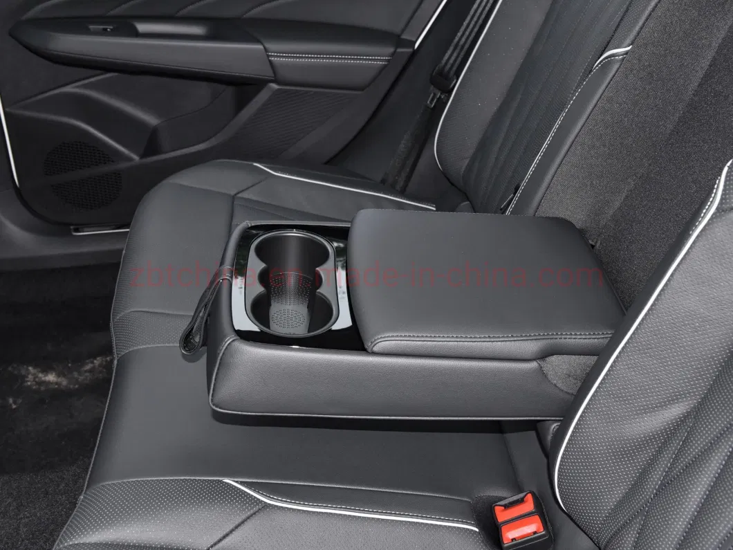 Cheap Price Passat Phev 4X2 2WD Fwd Electric Smart Fastback Sedan Matrix LED Medium Auto Cars with Rear Independent AC