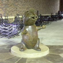 Life size abstract bronze sculpture metal beaver statue