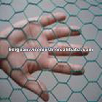 low price PVC coated hex wire mesh fence