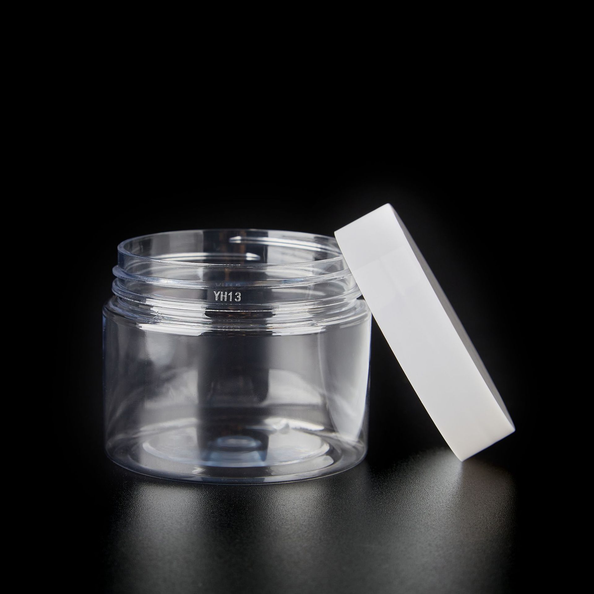 vidalı kapaklı plastik kozmetik krem ​​kavanozu