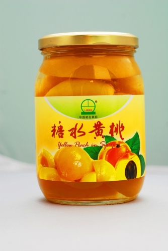 Canned fruit of Yellow peach